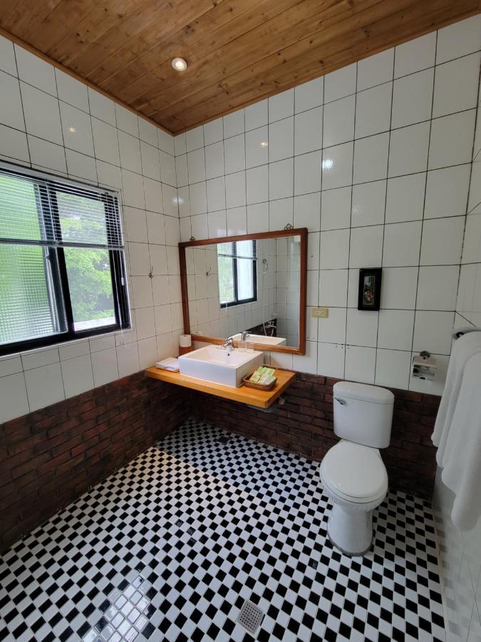 Railway Villa T'ai-tung Eksteriør billede
